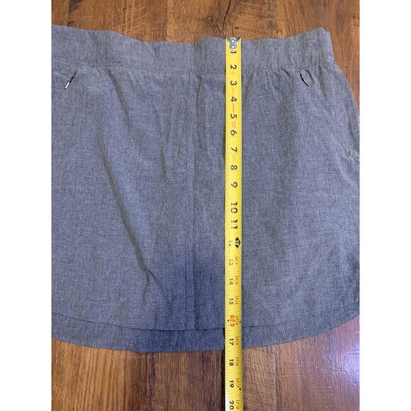 Freely size Large Women’s Gray Woven Zip Pocket Athletic Skort - Picture 4 of 6